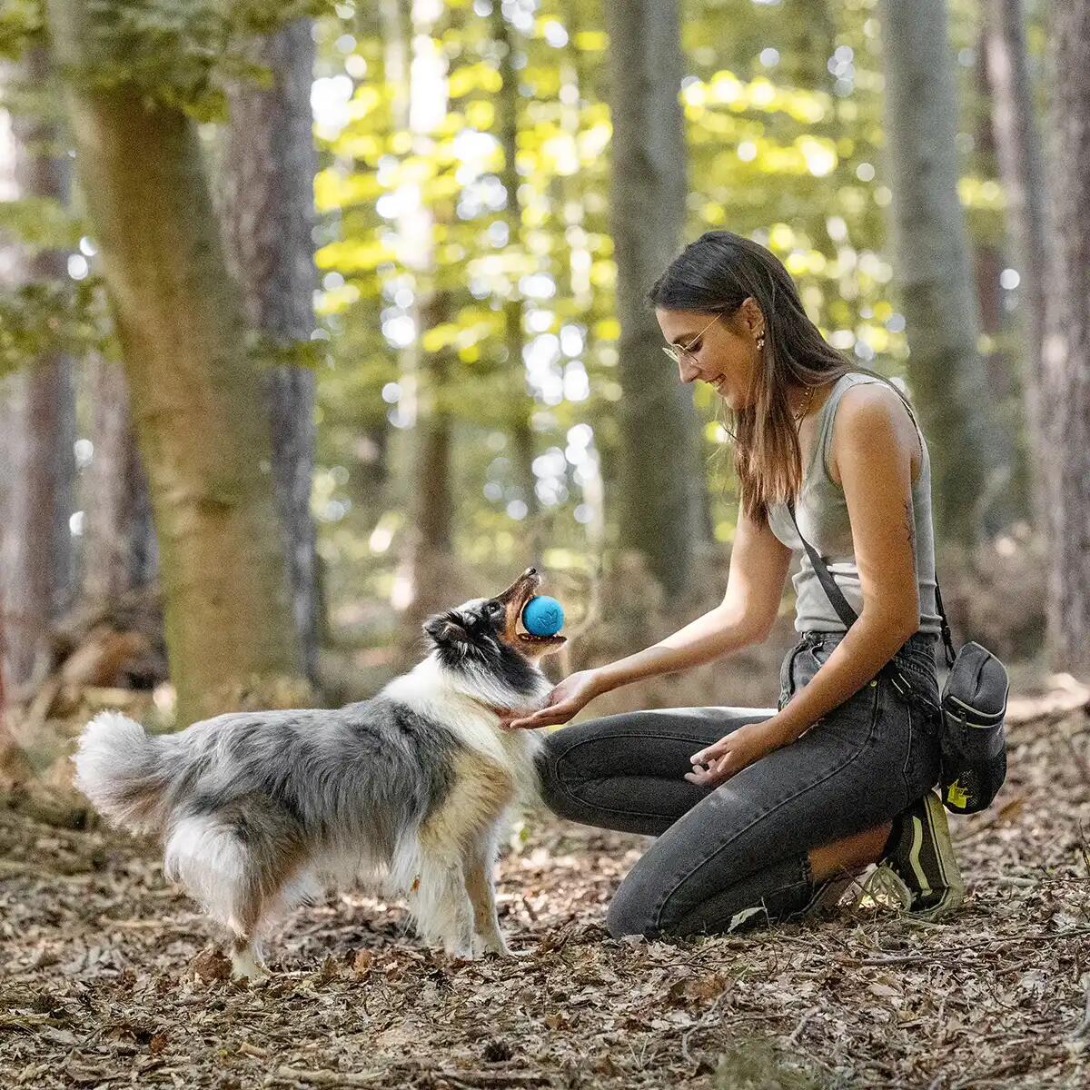Pallina per Cani in Gomma Naturale – Giocattolo Sicuro e Robusto 3/6
