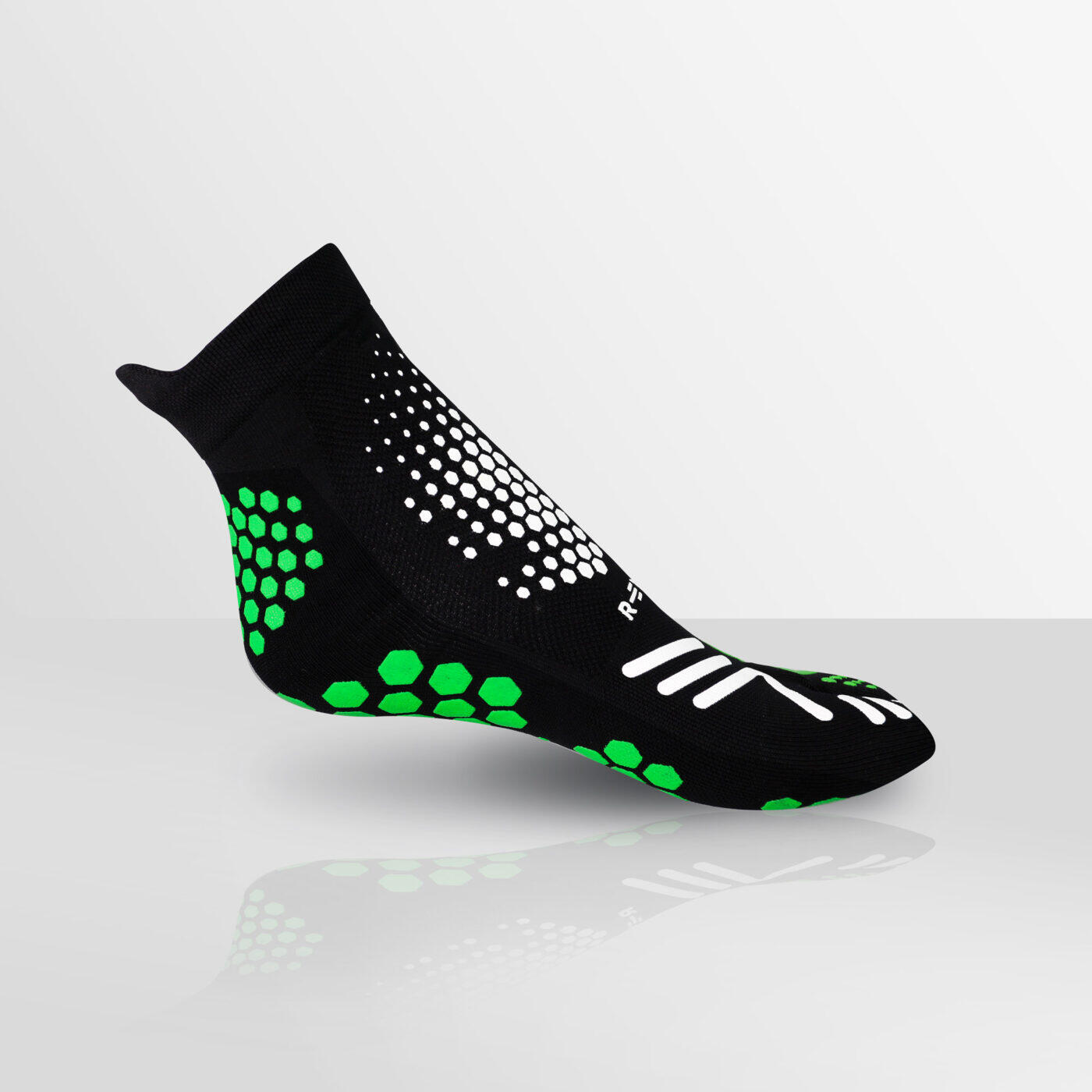 Functional Socken Schwarz/Grün. Ideal für Functional Training und Antigravity. 3/7