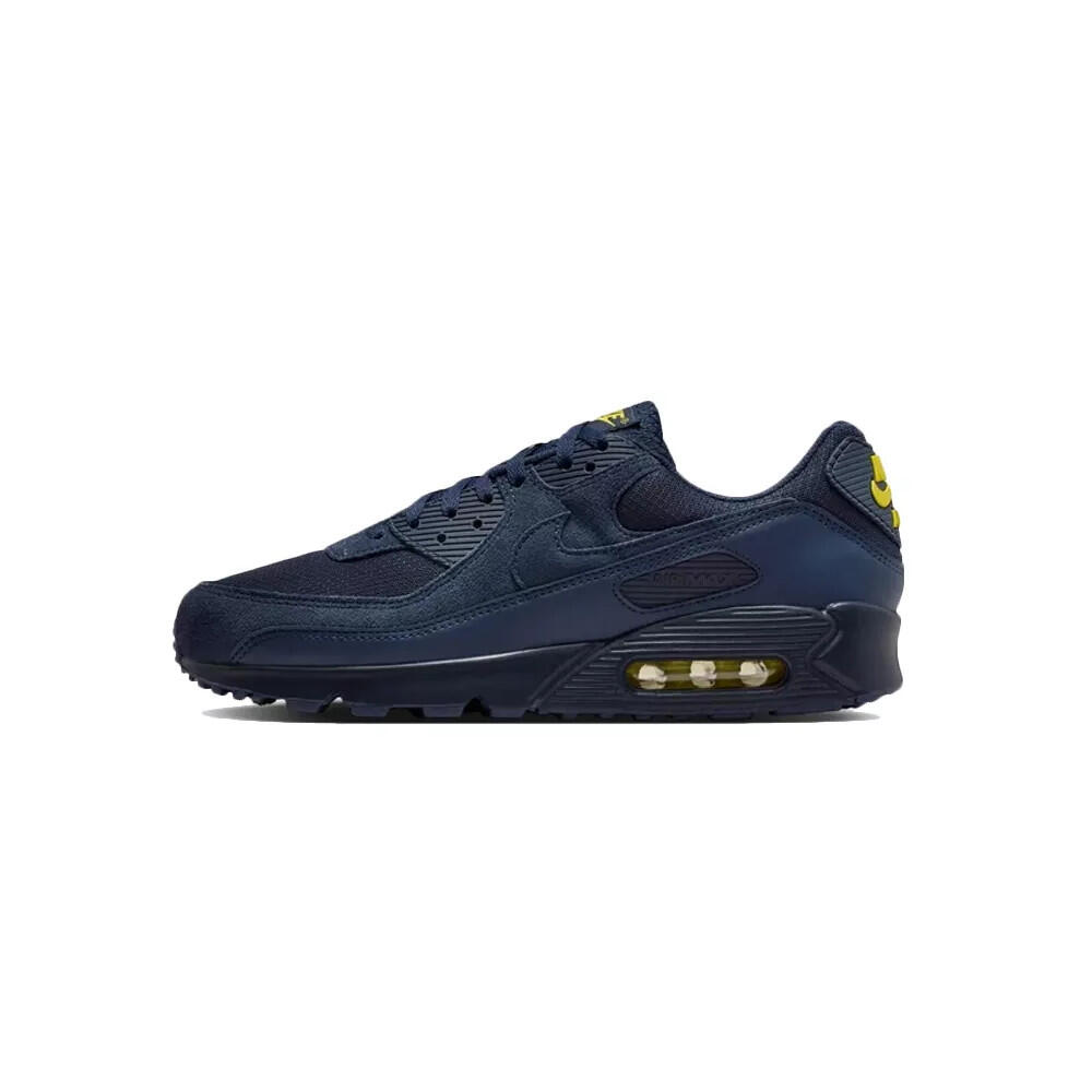 NIKE picture