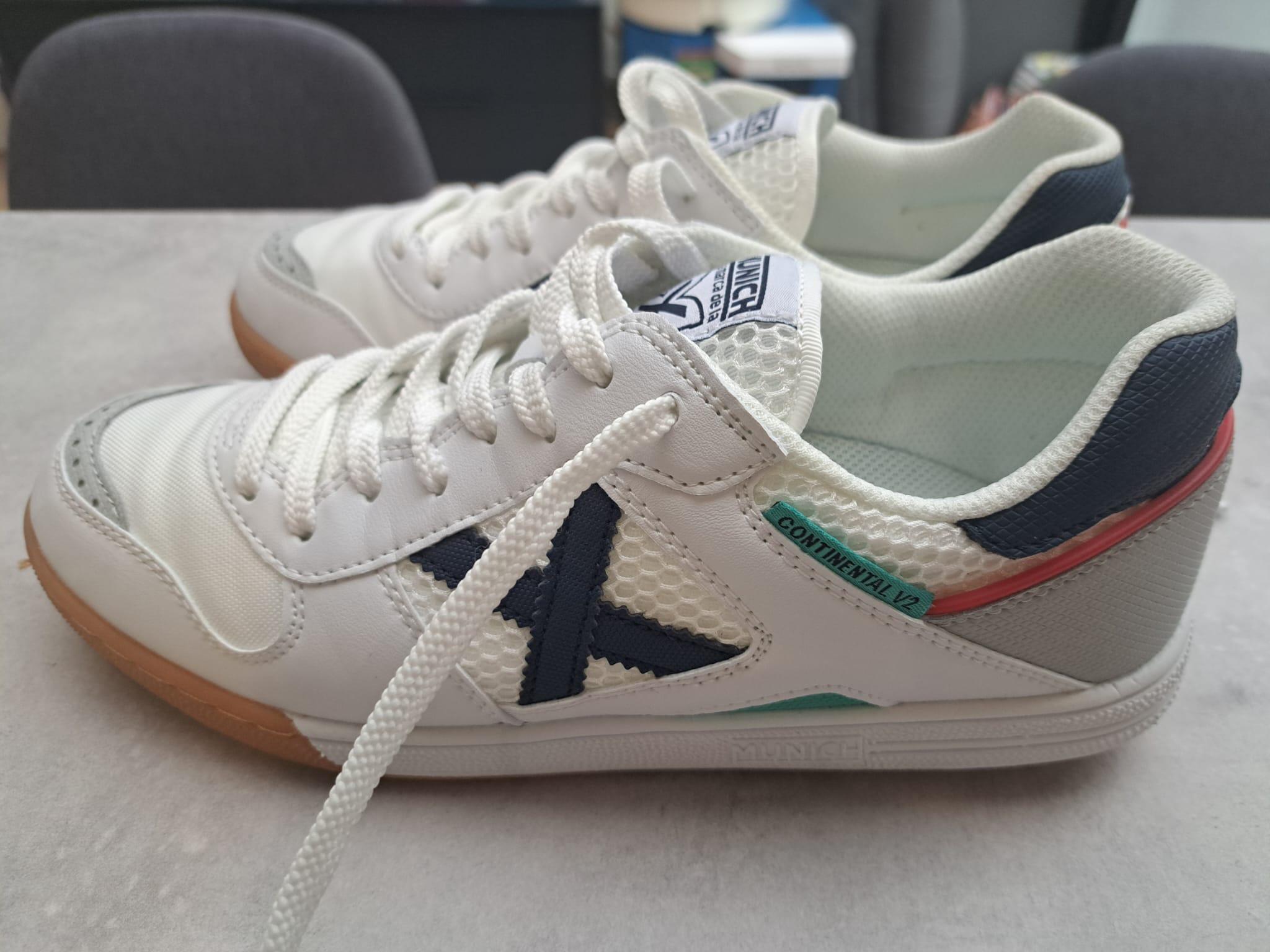 Entre Particuliers - Chaussures MUNICH taille 40 4/5