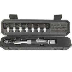 Jeu de clés dynamométriques avec embouts 4-24 Nm 8-pièces