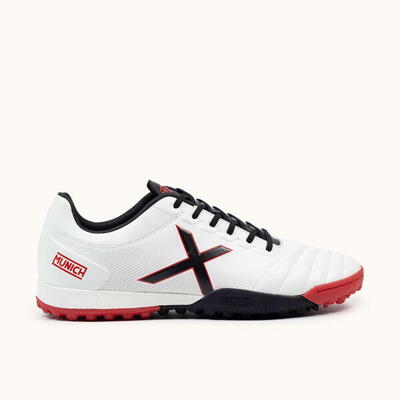 MUNICH ARENGA TURF 11 Scarpe da calcio a 5 design tecnico bianco e rosso
