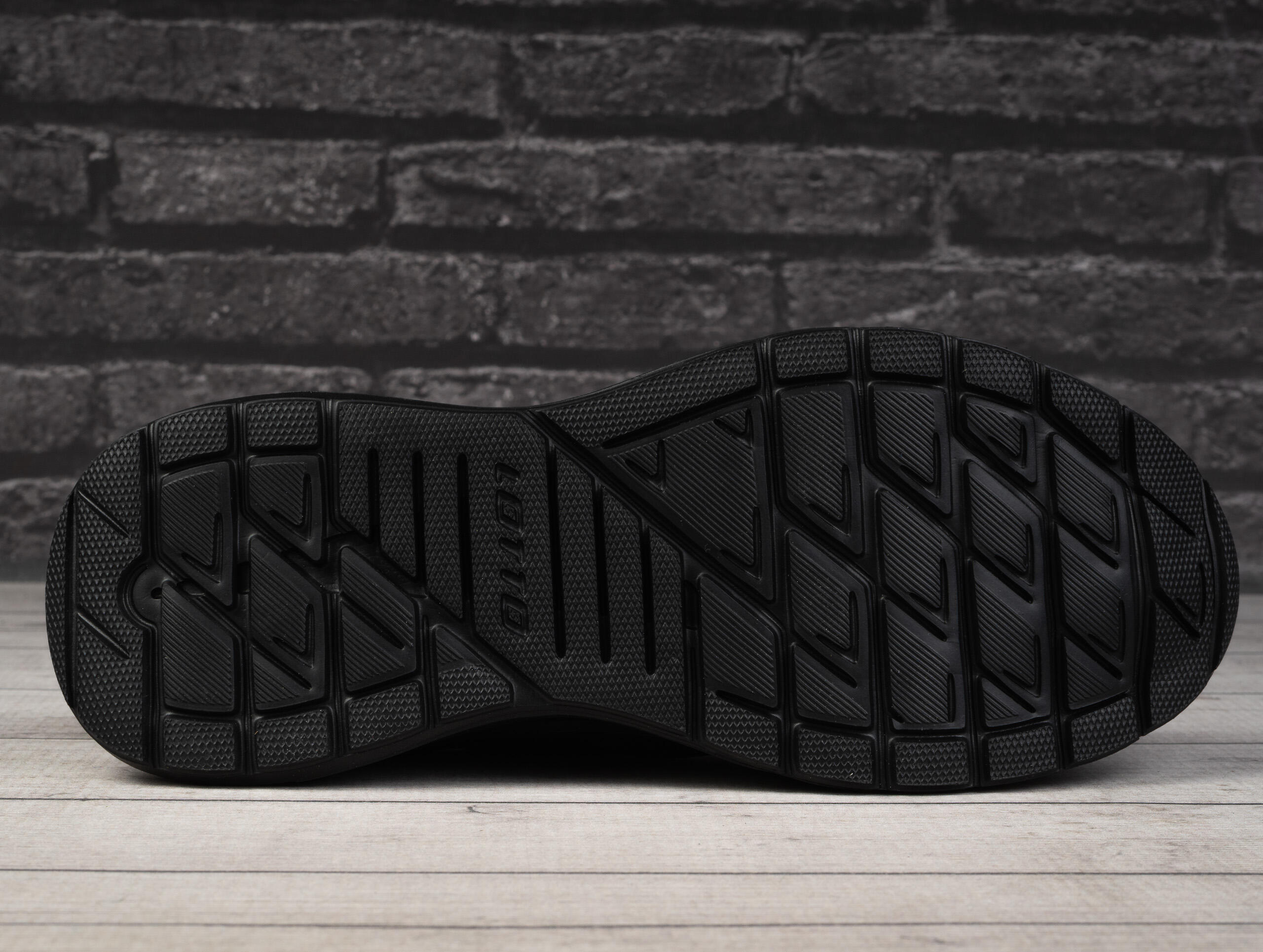 Buty męskie sportowe wsuwane Lotto ROADTIV 5/7