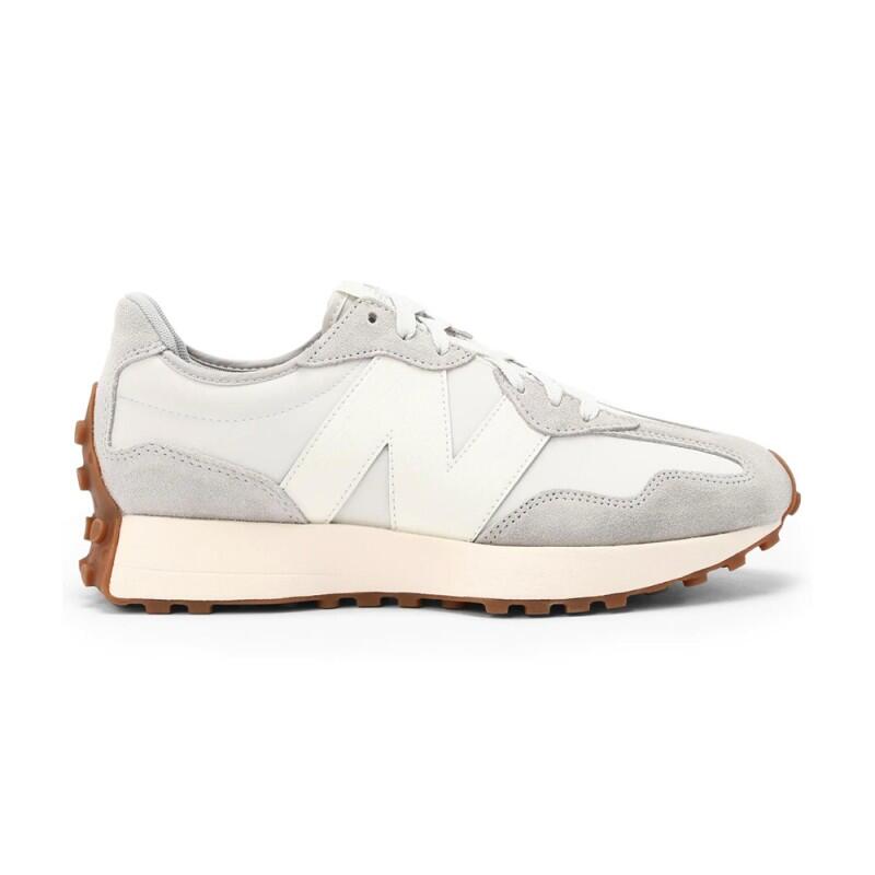 NEW BALANCE picture