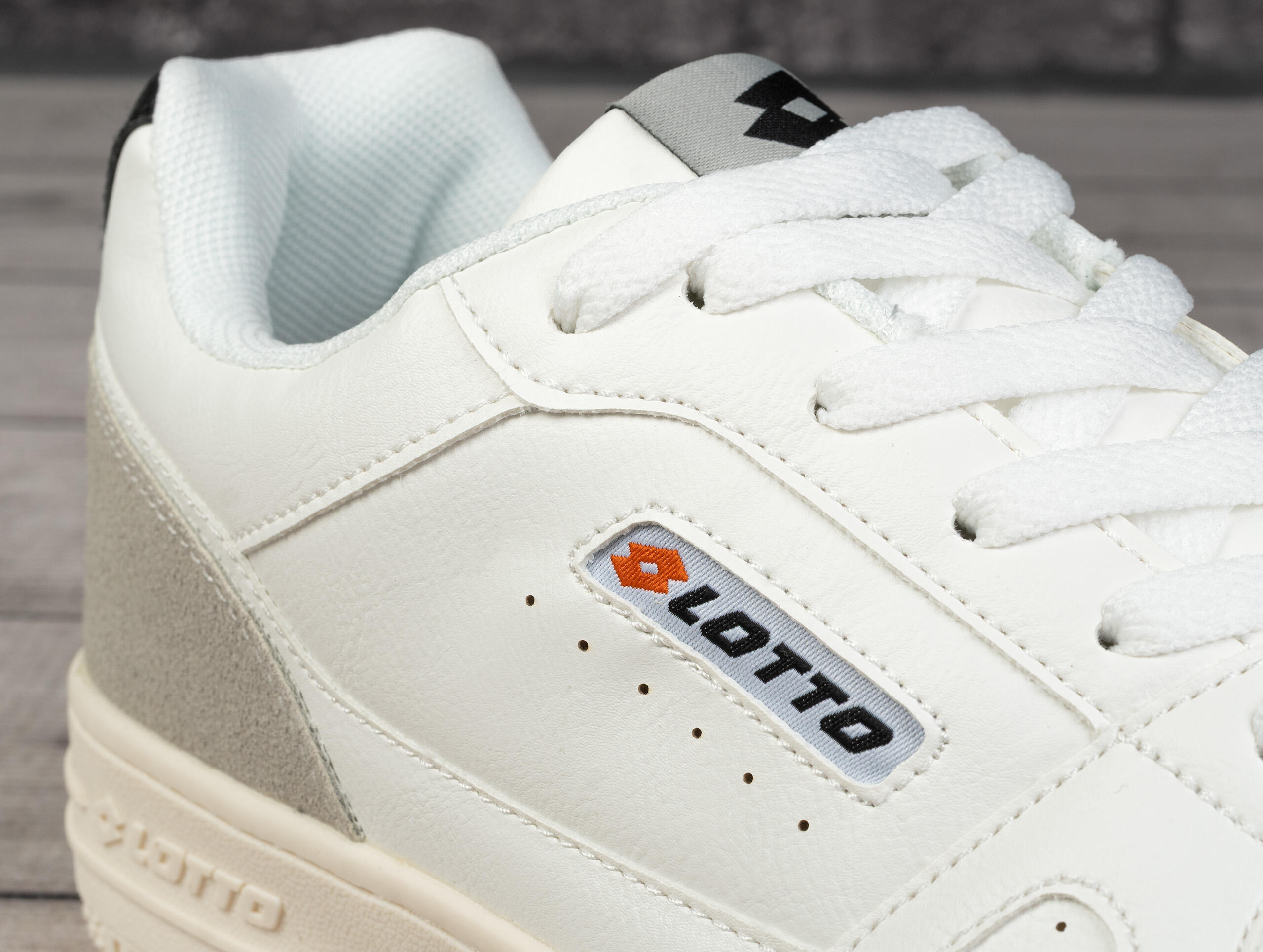 Buty męskie sportowe dom chodzenia Lotto AVENOR 6/7