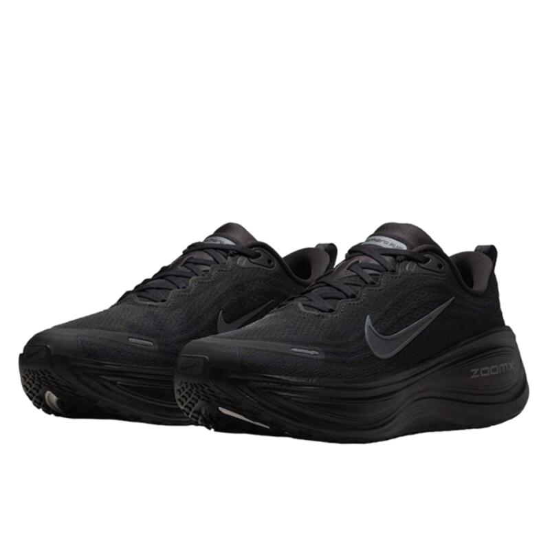 Vomero Plus Black