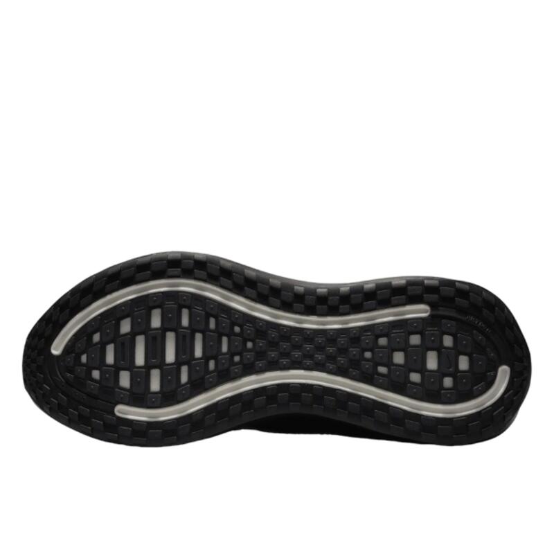 Vomero Plus Black