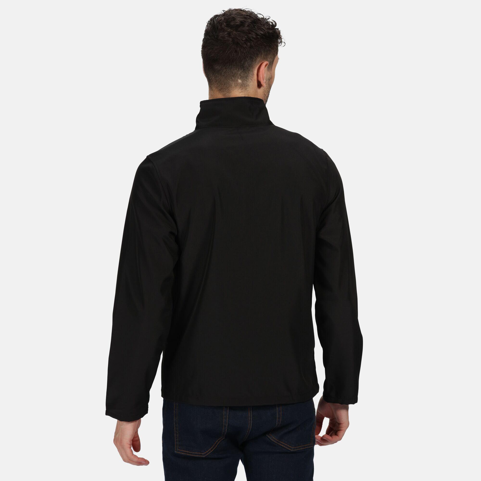 Classic Mens Water Repellent Softshell Jacket (Black) 2/4