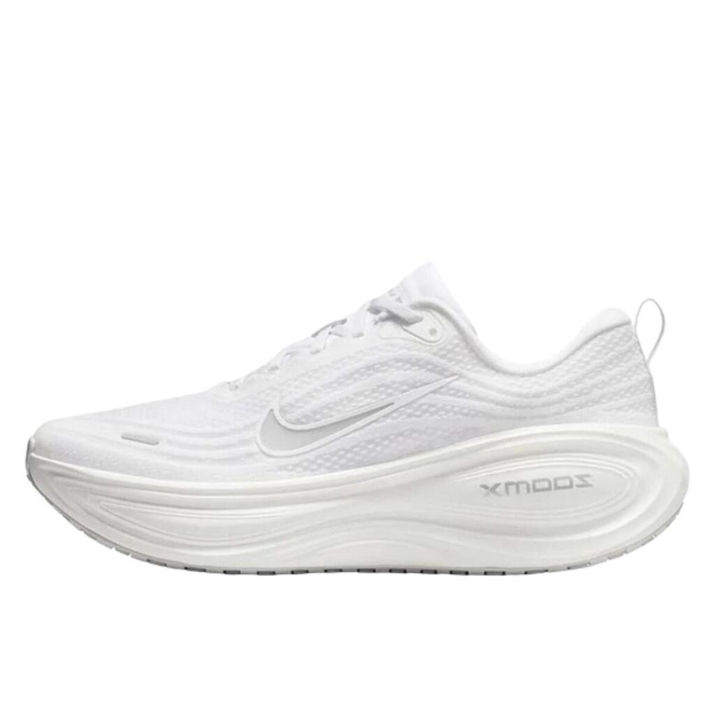 Shoes  Vomero Plus White