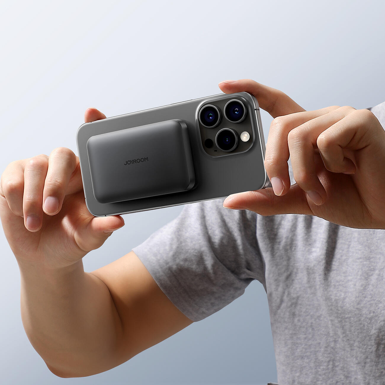 Powerbank Joyroom jr-w020 mini 5000mah usb-a usb-c indukcyjny 20W + kabel usb-c 4/7