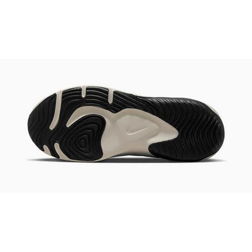 Chaussures De Sport Homme Nike Legend Essential 3 NN 5/7