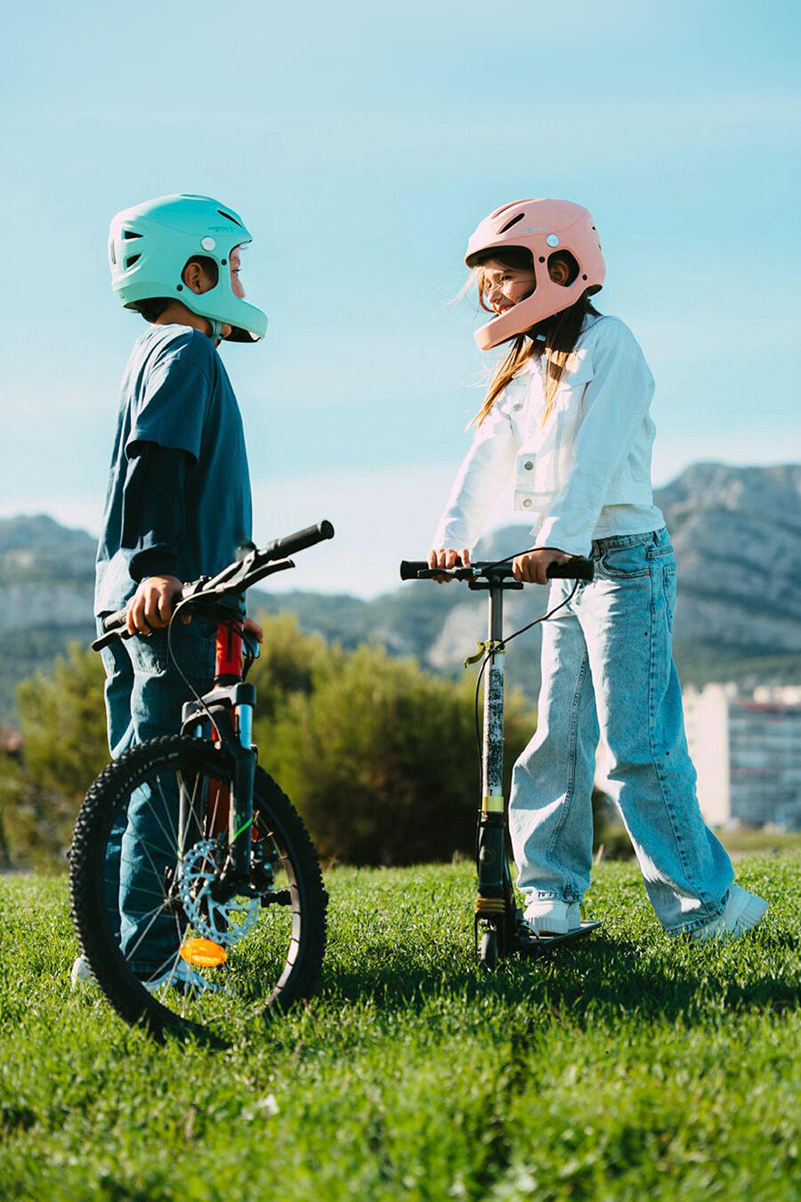 Virgo Kid Verde - Casco integral para niños 6/9