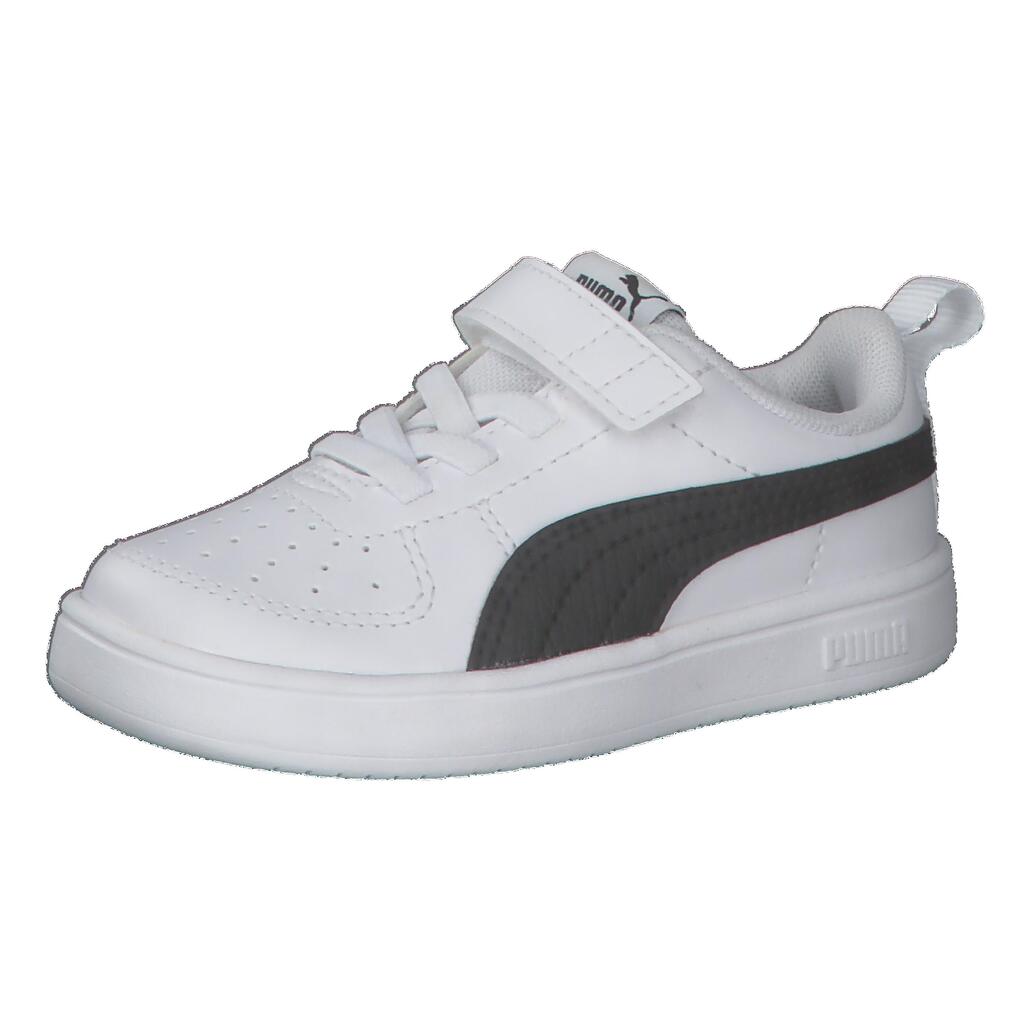 Sneakers Puma model 384314-03 for children