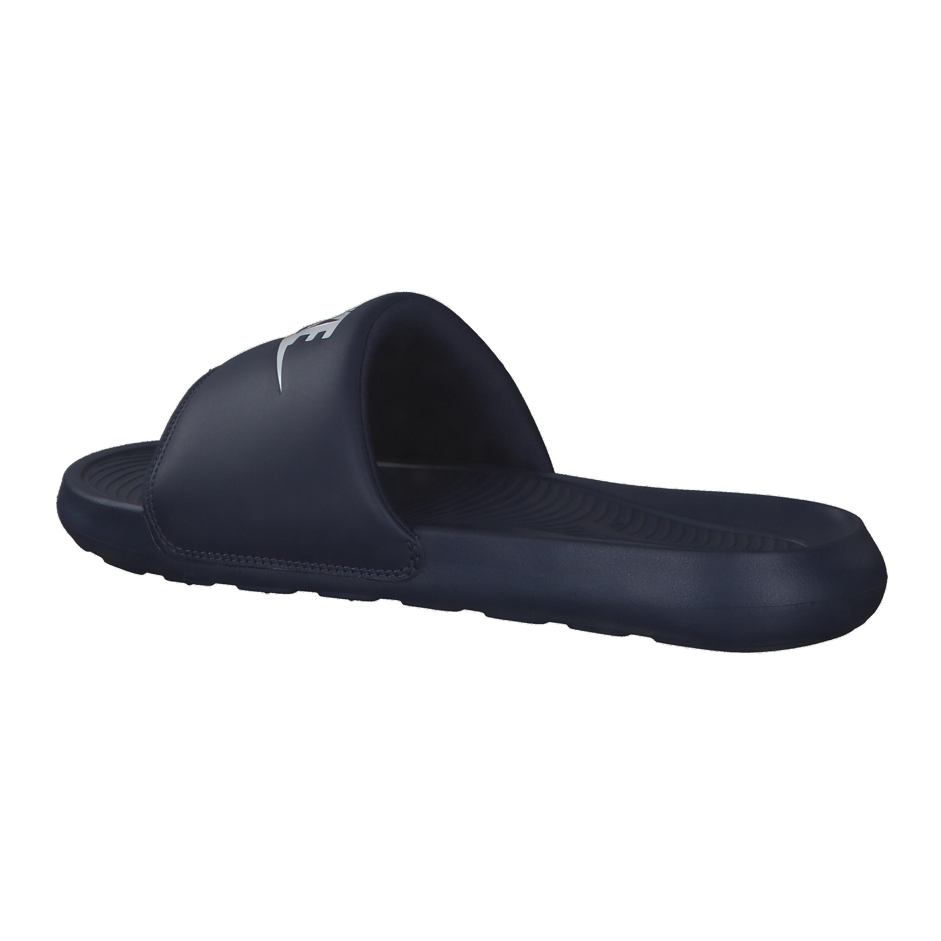 Sandales Nike Victori One bleu marine confortables 3/7
