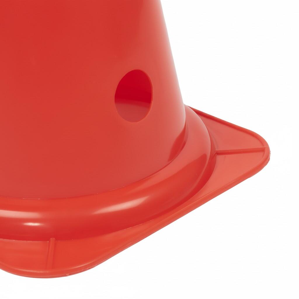 Cône perforé Rouge PE 3 trous pour jalons Ø25mm 2/2