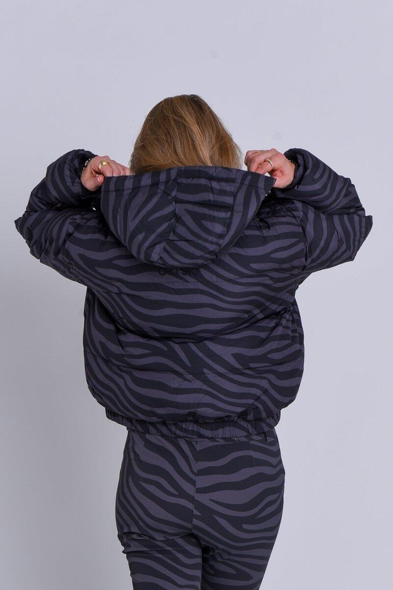 Damen Ski Daunenjacke Isoliert Chic Black Tiger 2/7