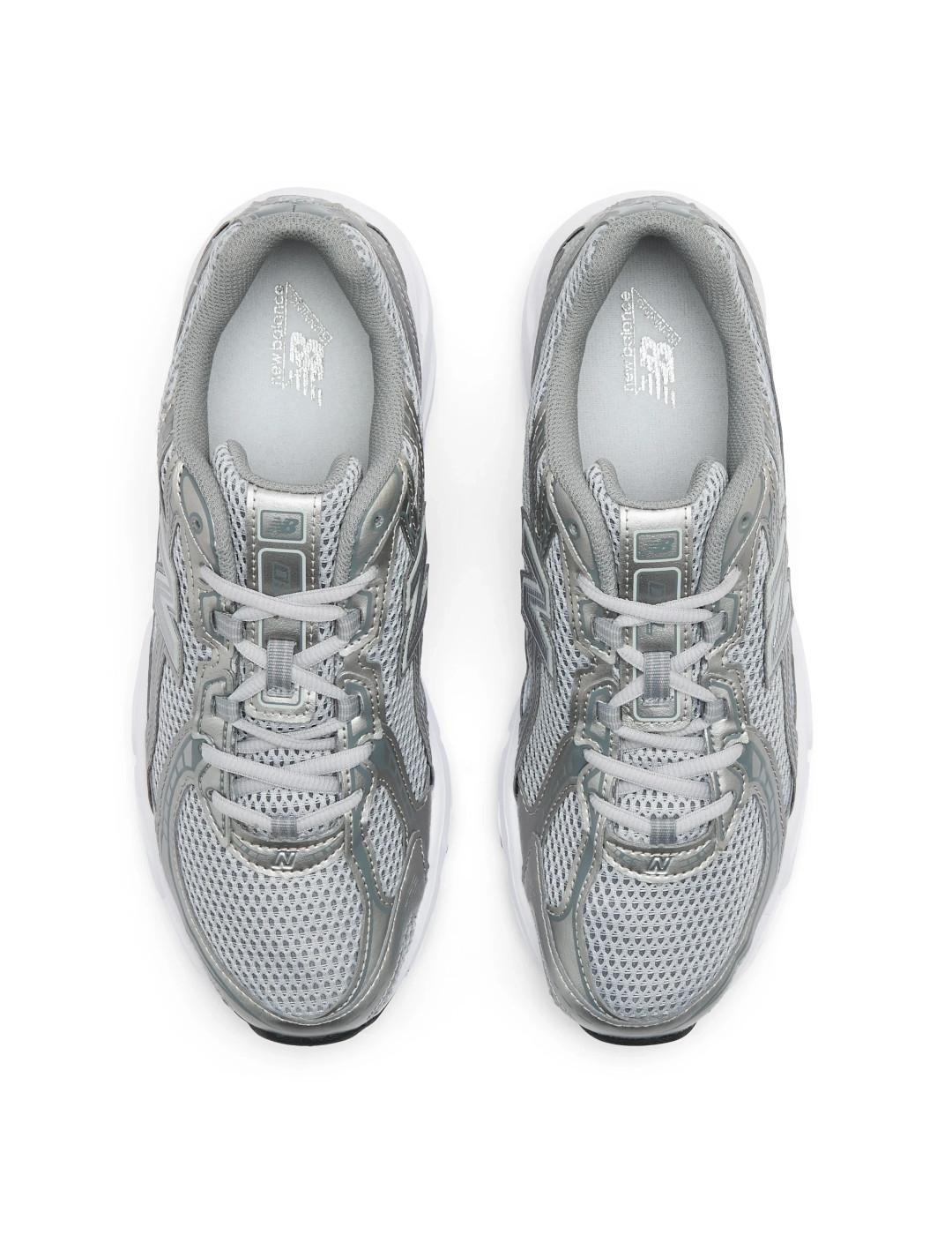 Sneakers donna New Balance 740 Grigie 4/5