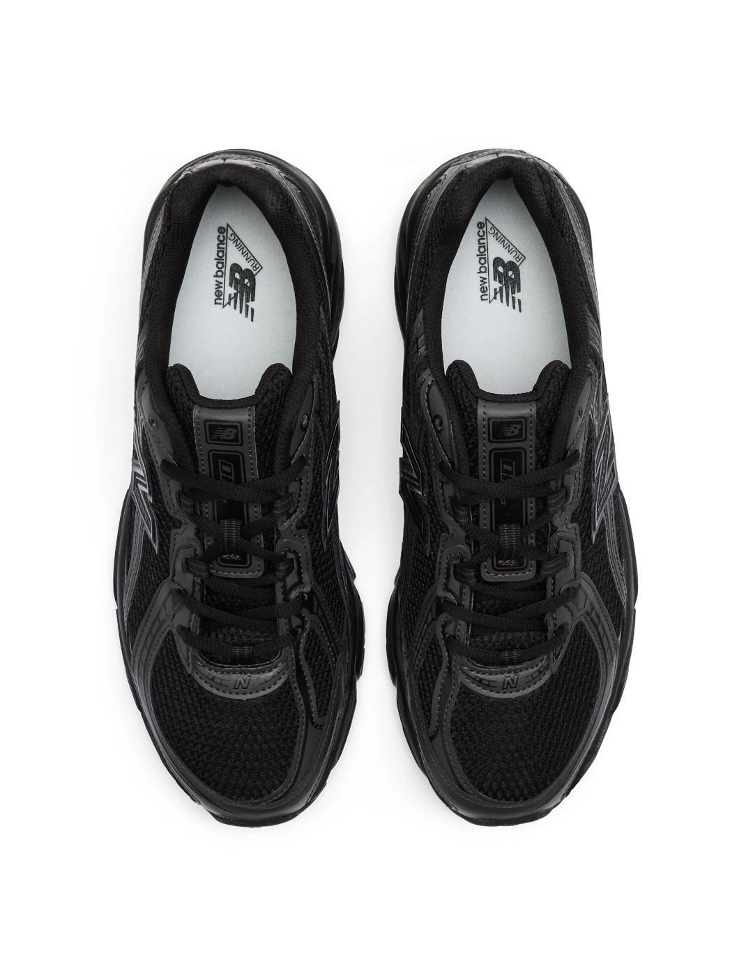Chaussures pour hommes New Balance 740 noir 4/5