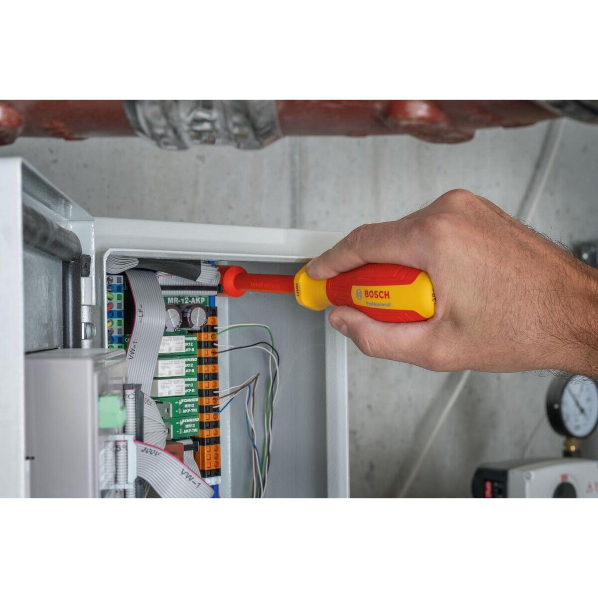 Adaptateur de courant BOSCH Rouge 5/5