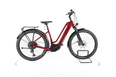 Tweedehands - trek allant+ 7 ls trekking e-bike lage instap 2024 - zeer goed
