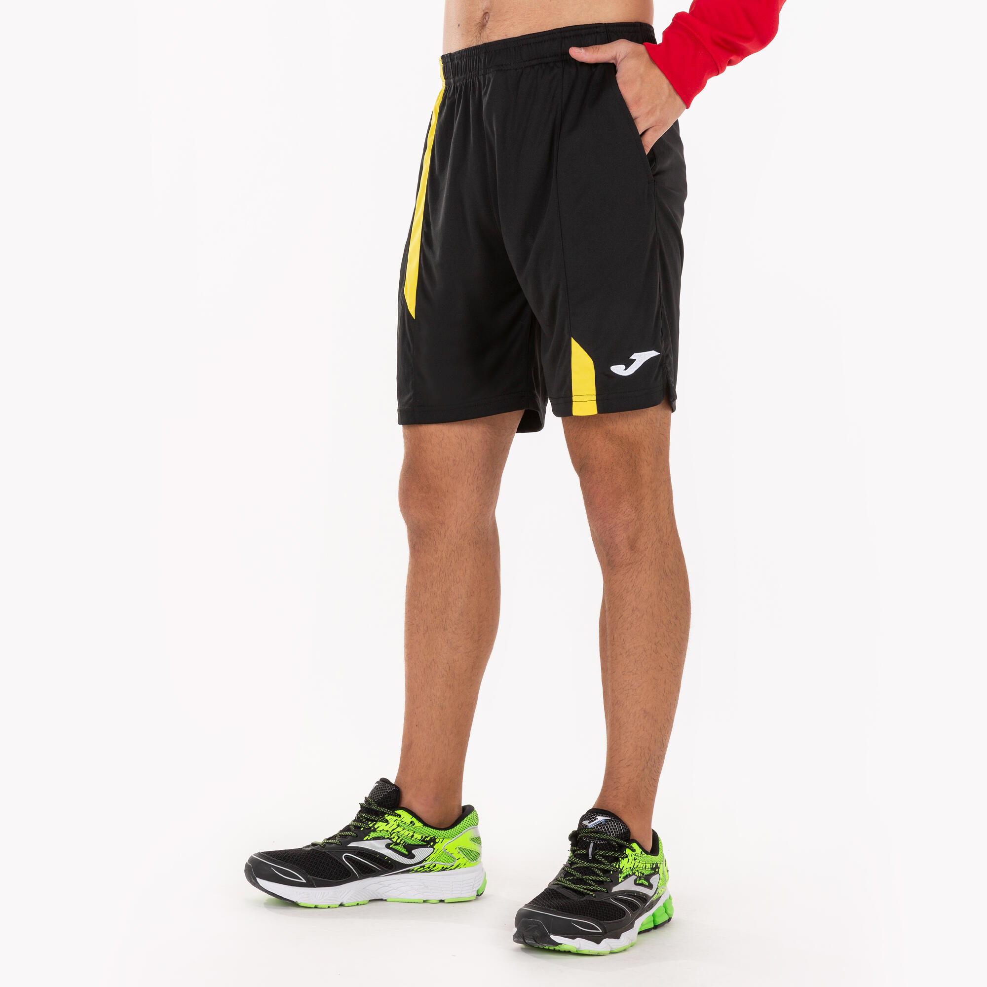Bermuda Homme Joma Supernova noir jaune 4/5
