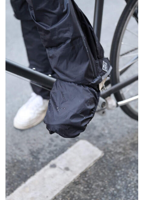 Pantalón Impermeable Con Cubrezapatillas Negro Nano Para La Lluvia 3/4