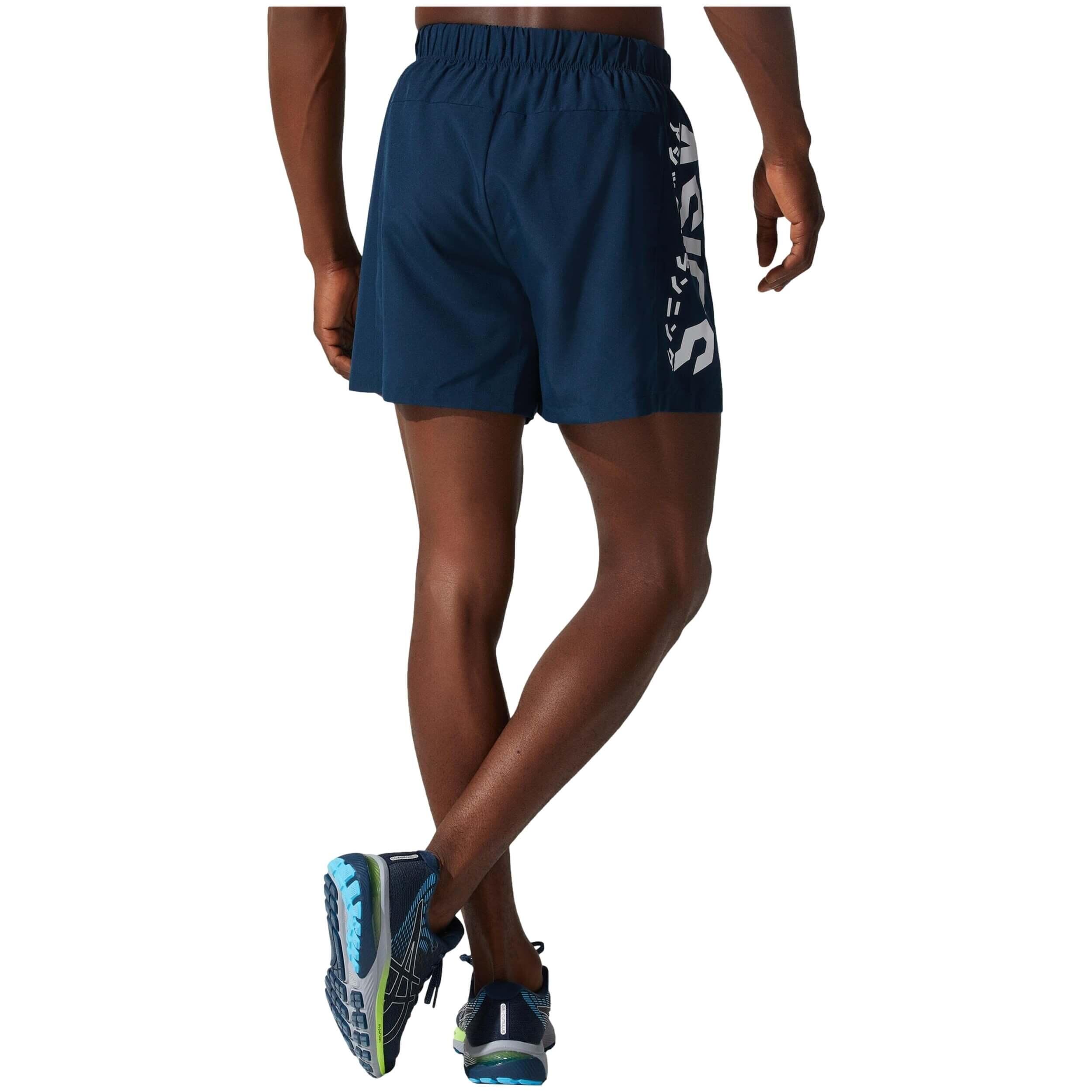Pantalon short pour hommes Asics Katakana 5in Short 4/5