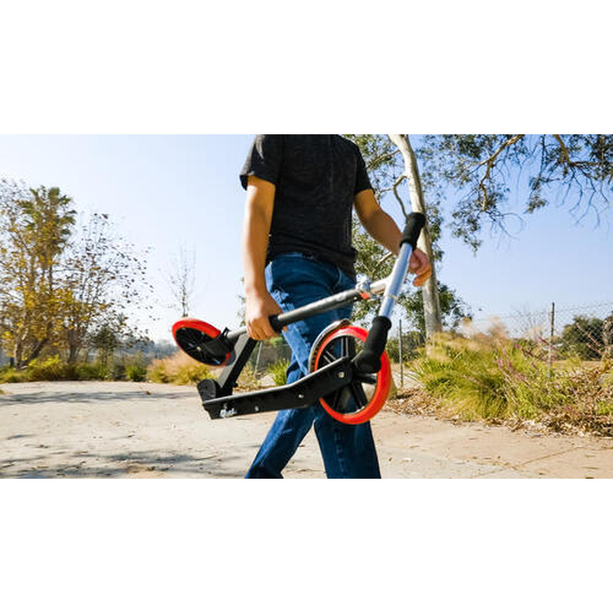 Trotineta cu roti mari adulti si copii 8+ani Razor Carbon Lux Negru/Rosu