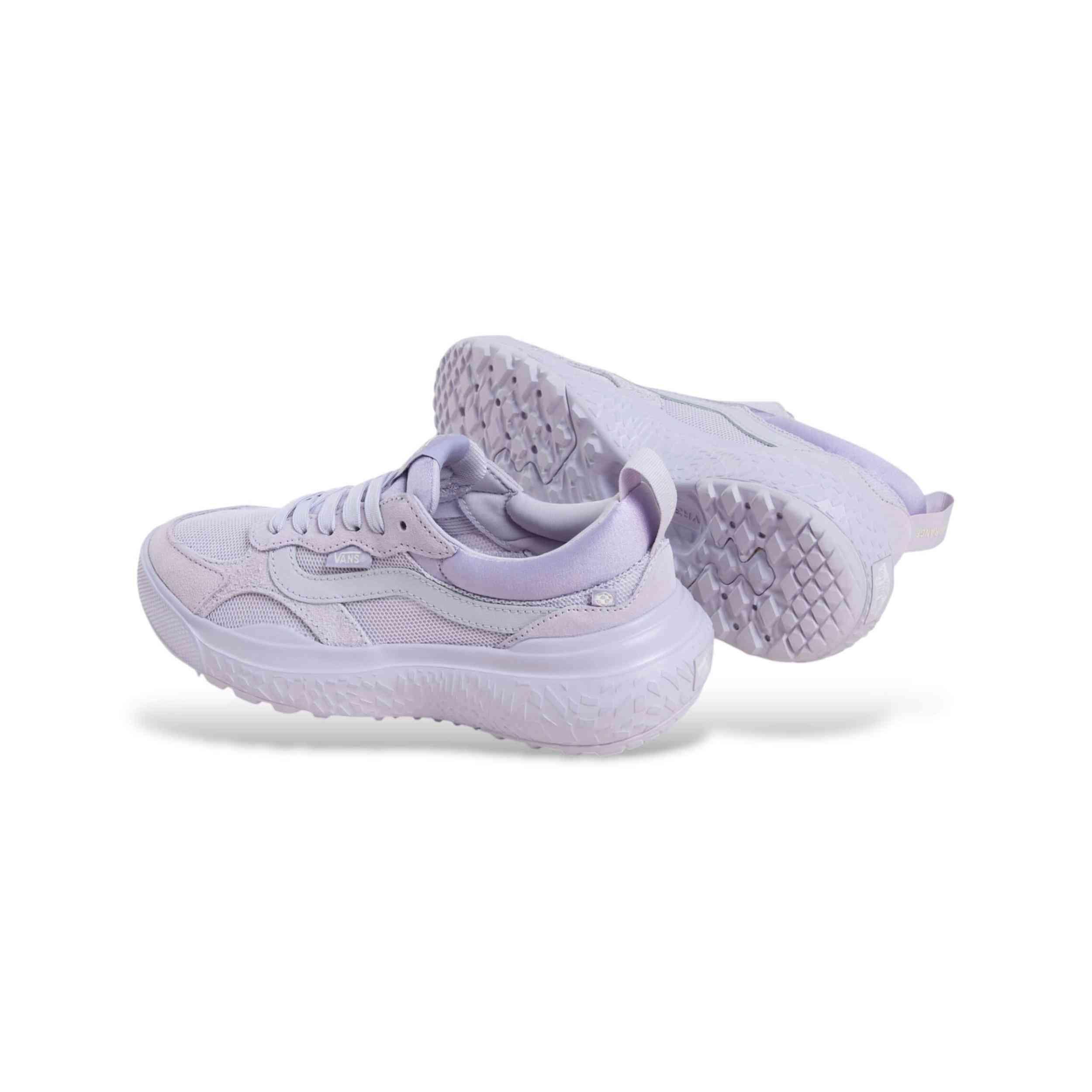 Baskets Vans modèle VN000CWEUUI1 pour femmes 3/4