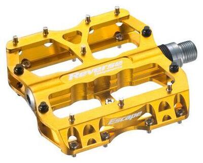 Pair of reverse escape gold pedals