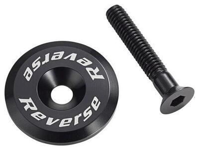 Reverse Directional Hood + Blaue Schraube