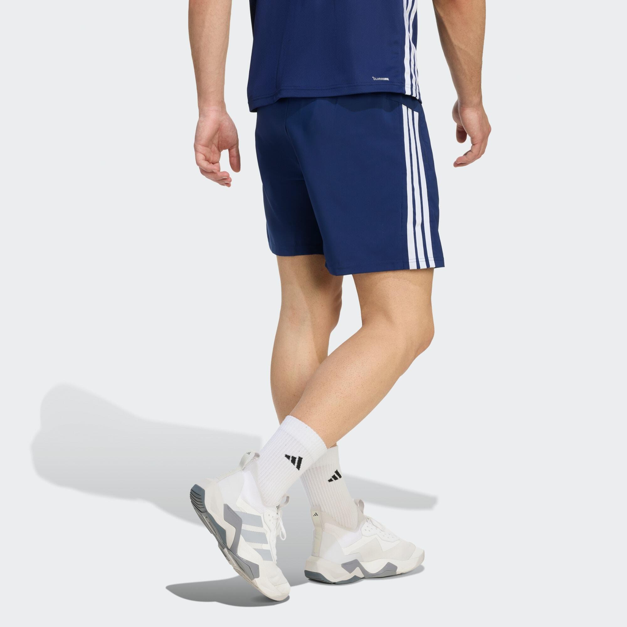 PANTALÓN CORTO TÉCNICO DE ENTRENAMIENTO ESSENTIALS BASE 3 STRIPES 3/5