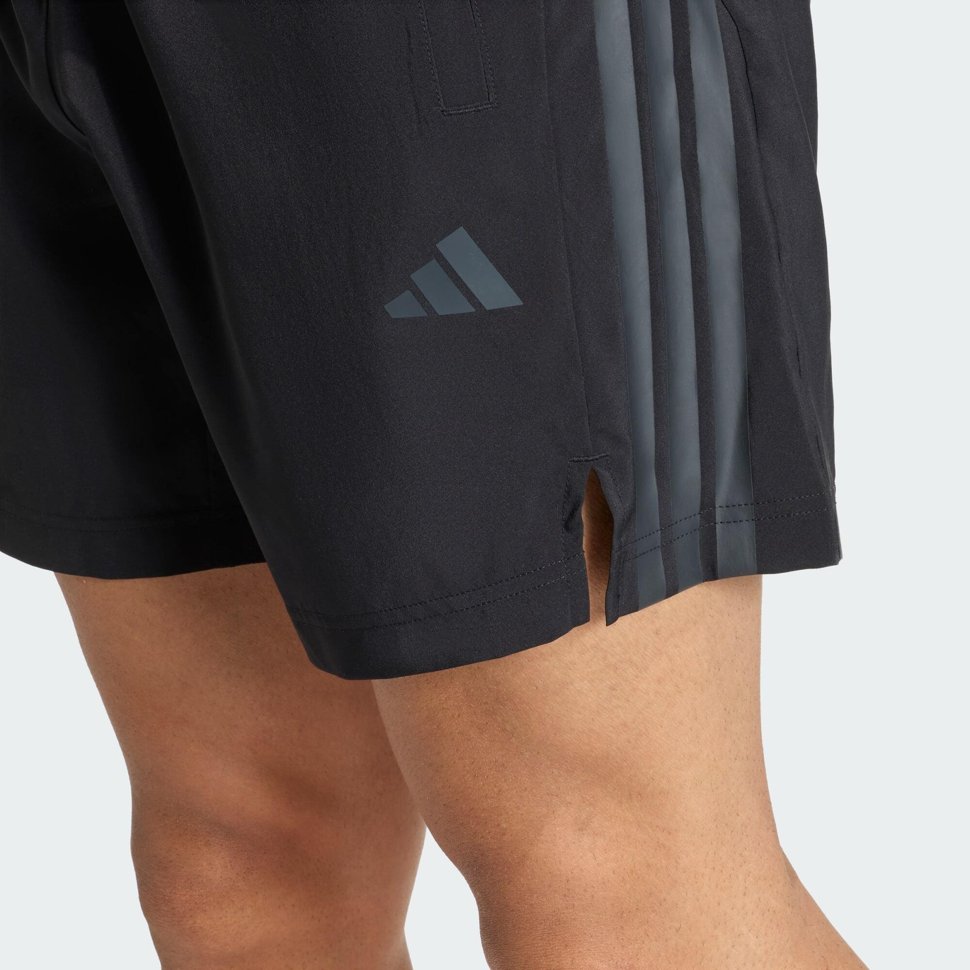 SHORT DE TRAINING 3 BANDES TECH ESSENTIALS 4/5