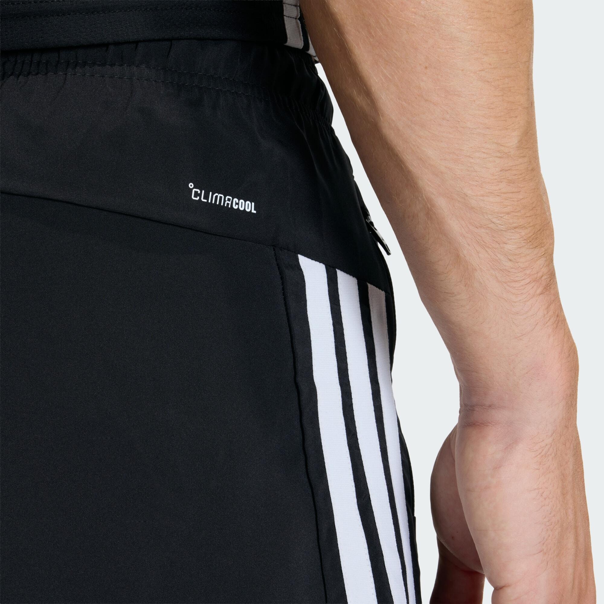WORKOUT ESSENTIALS BASE 3-STREIFEN WOVEN SHORTS 4/6