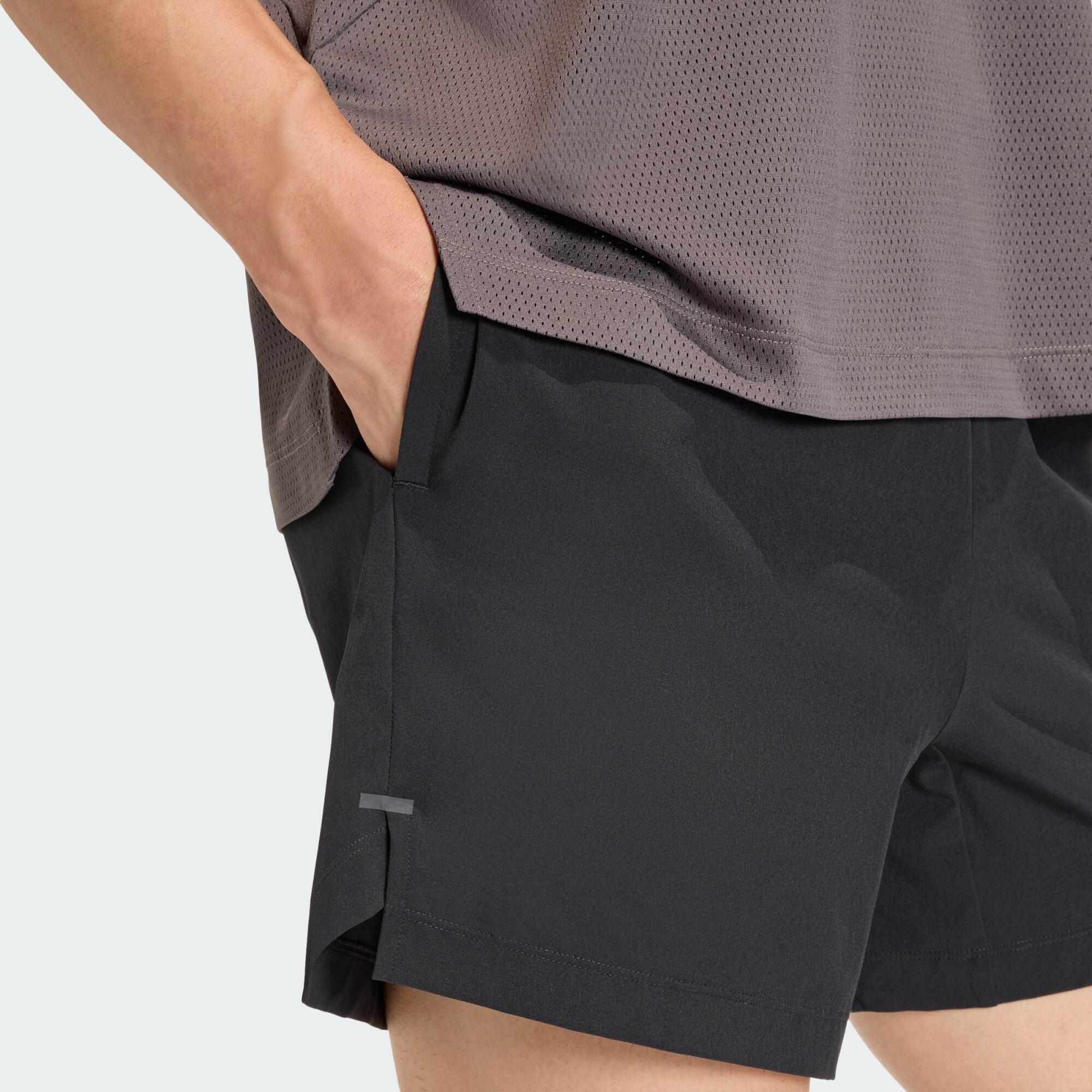 D4T Essentials Shorts 5/6