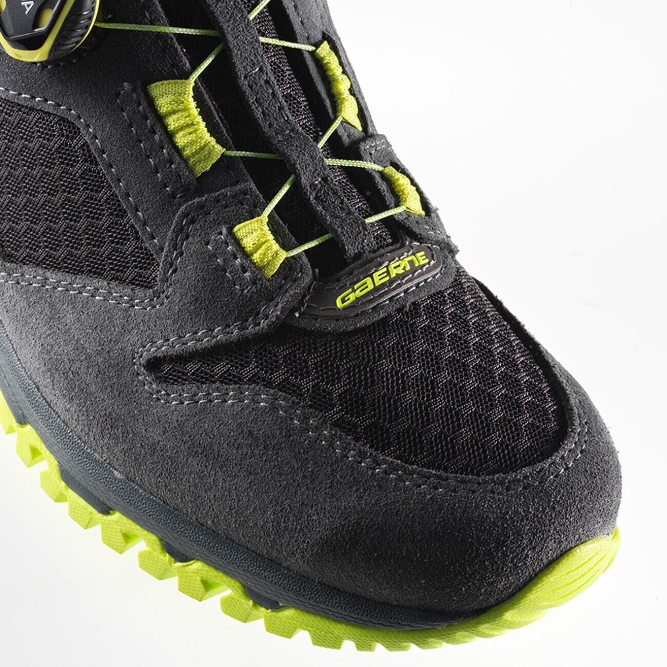 Calzado deportivo - VOLT VIBRAM URBAN 4/7