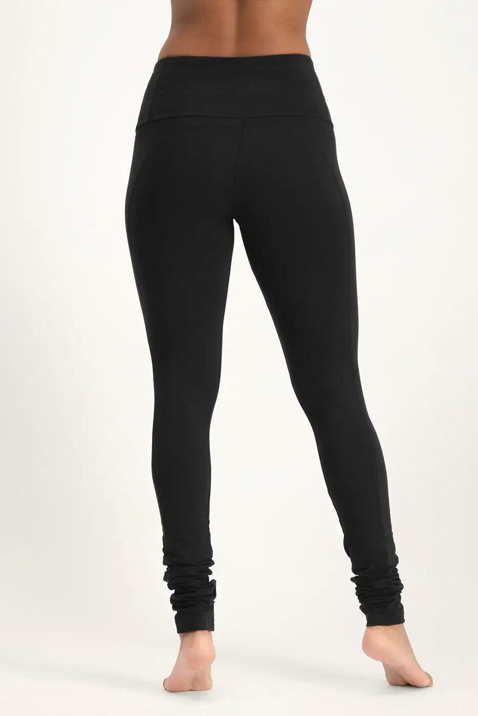 Legging de Yoga et Pilates Gaia - Legging tendance taille haute  - Onyx Noir 3/5