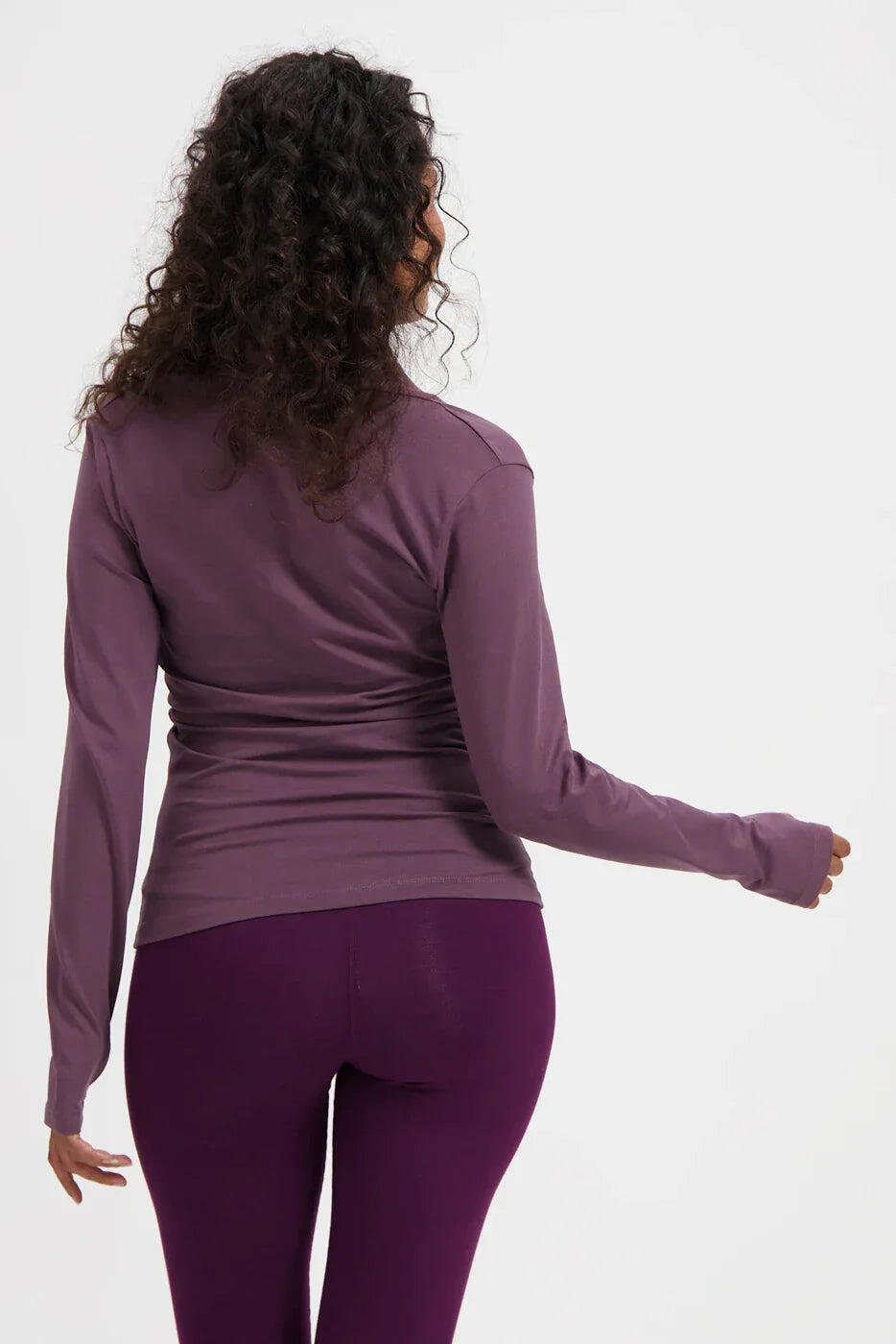 Ishtar - Haut de Yoga et Pilates élégant à manches longues - Bordeaux 3/5