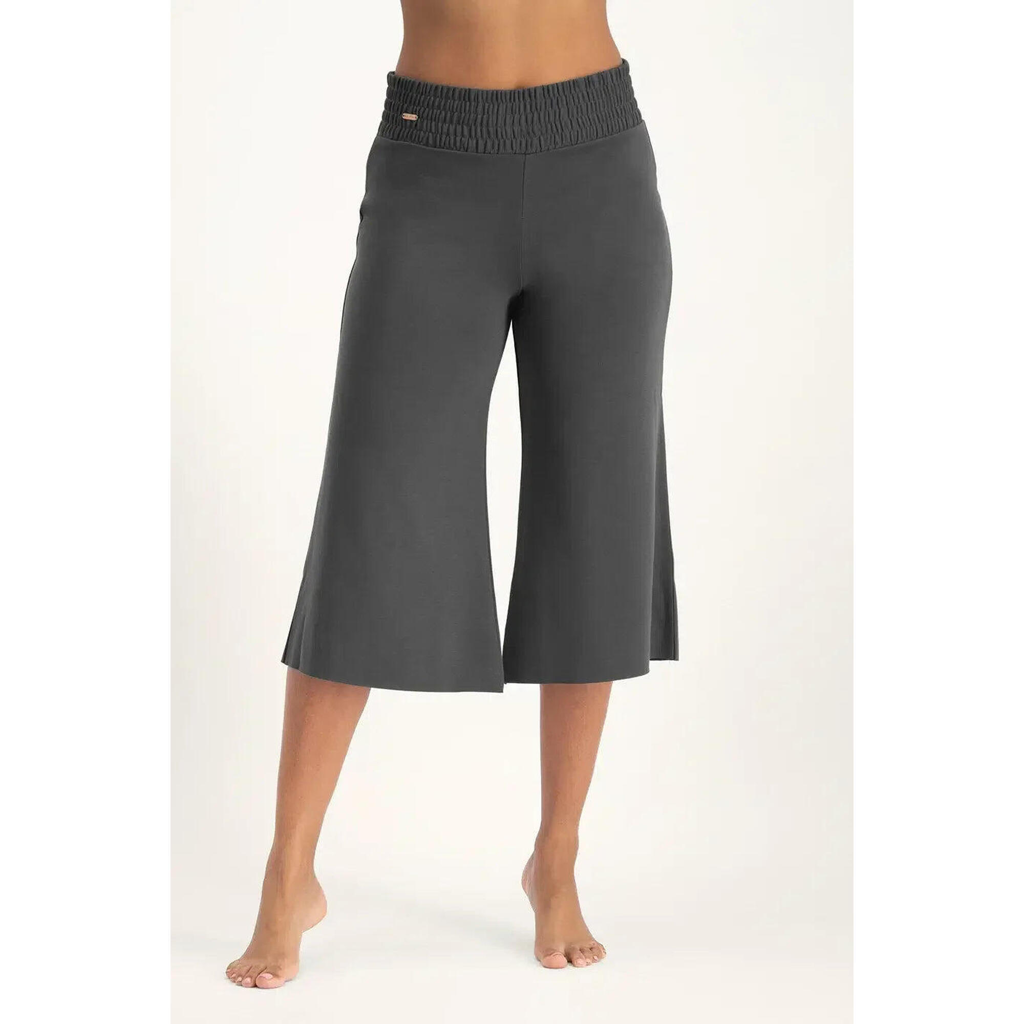 Urban Goddess - Pantalon De Yoga Et Pilates Large Et Confortable Capri Flow - Gris Foncé - Short - Gris|mauve - 40 M - Decathlon