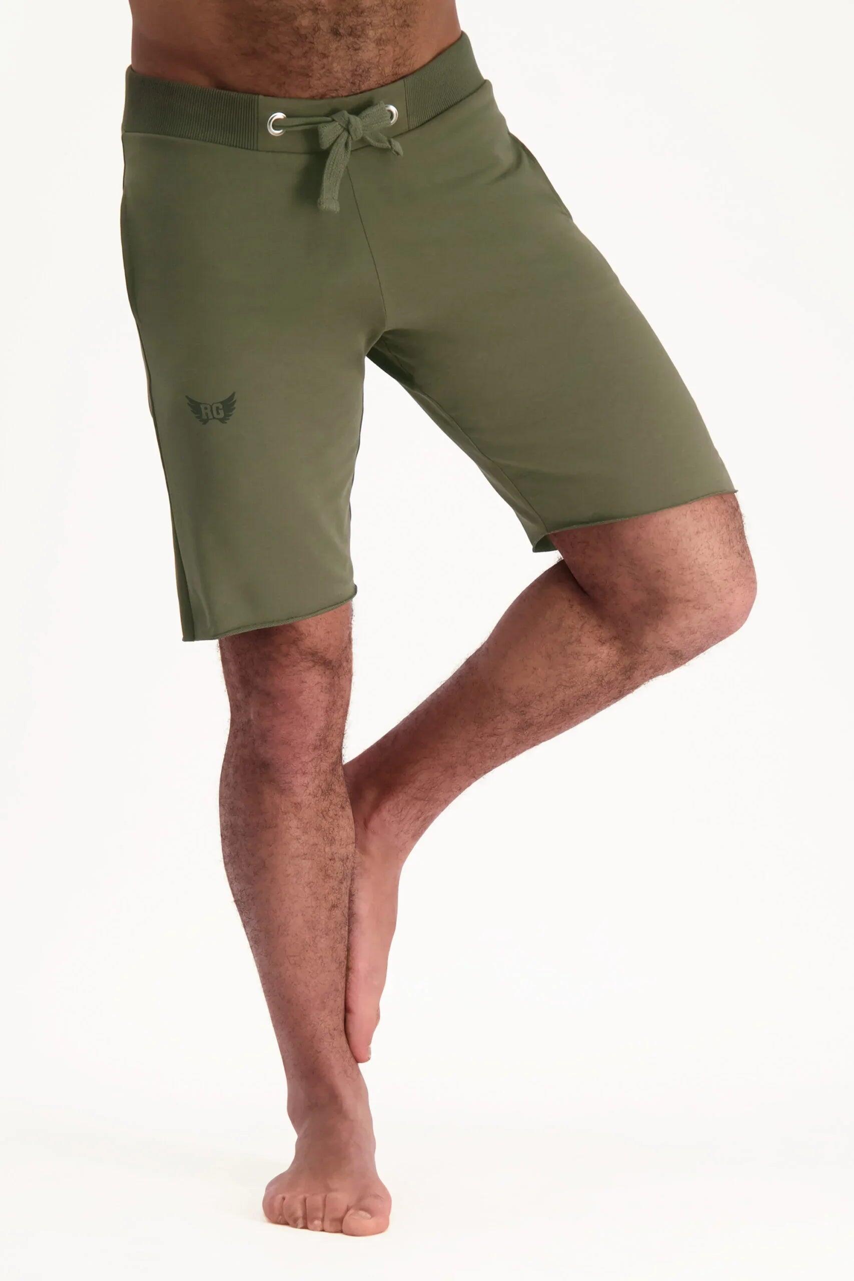 Yoga et Pilates Shorts Bodhi - confortable et tendance  - Vert olive 1/5