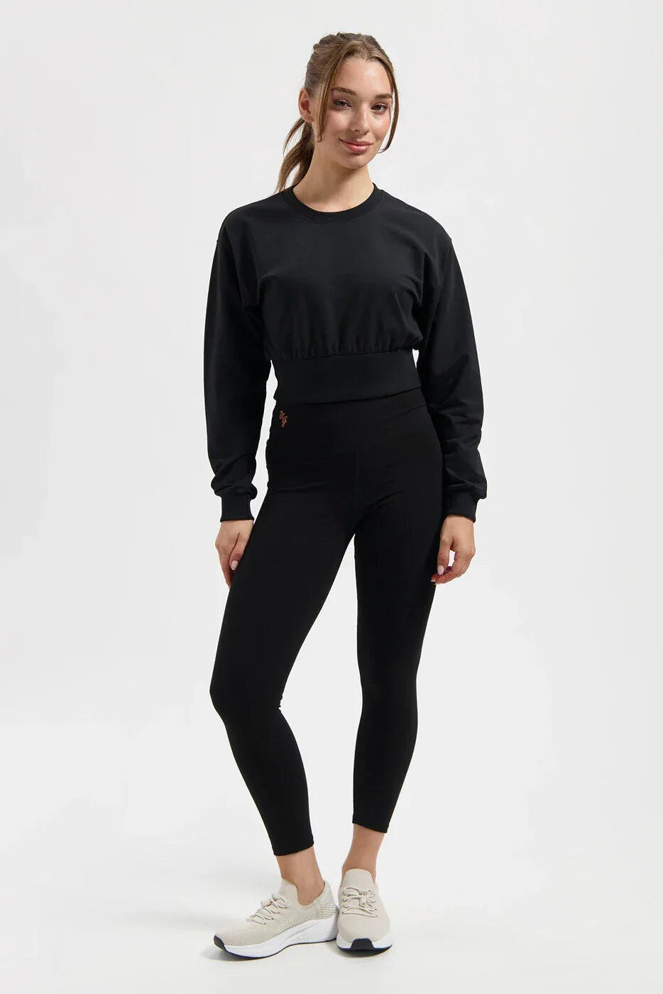 Haut de Yoga et Pilates Cropped Manches Longues Naya – Noir Onyx 4/5
