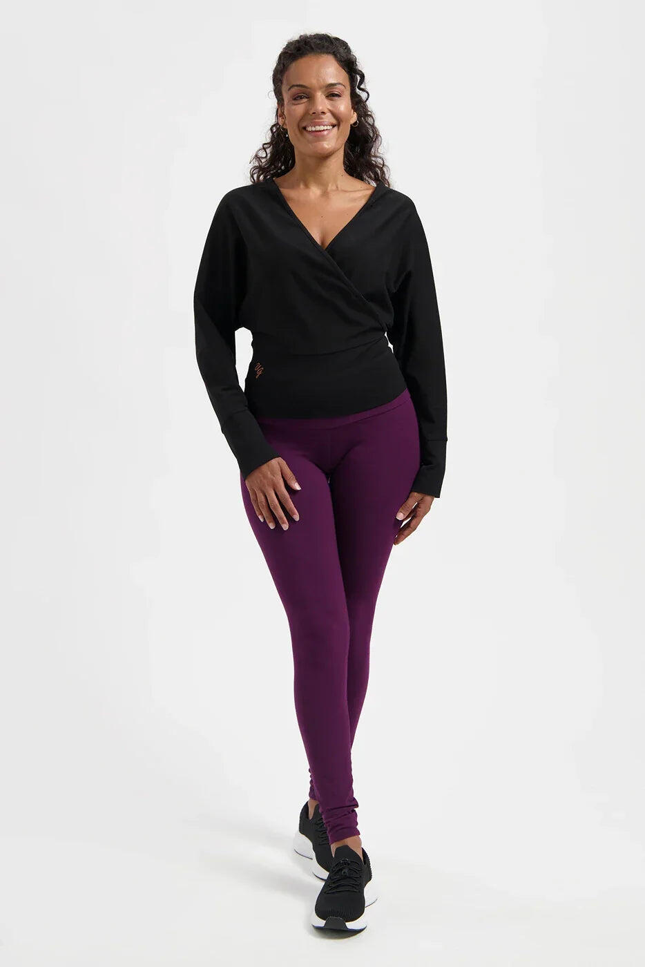 Haut de Yoga et Pilates Ala à Manches Longues – Noir Onyx 4/5