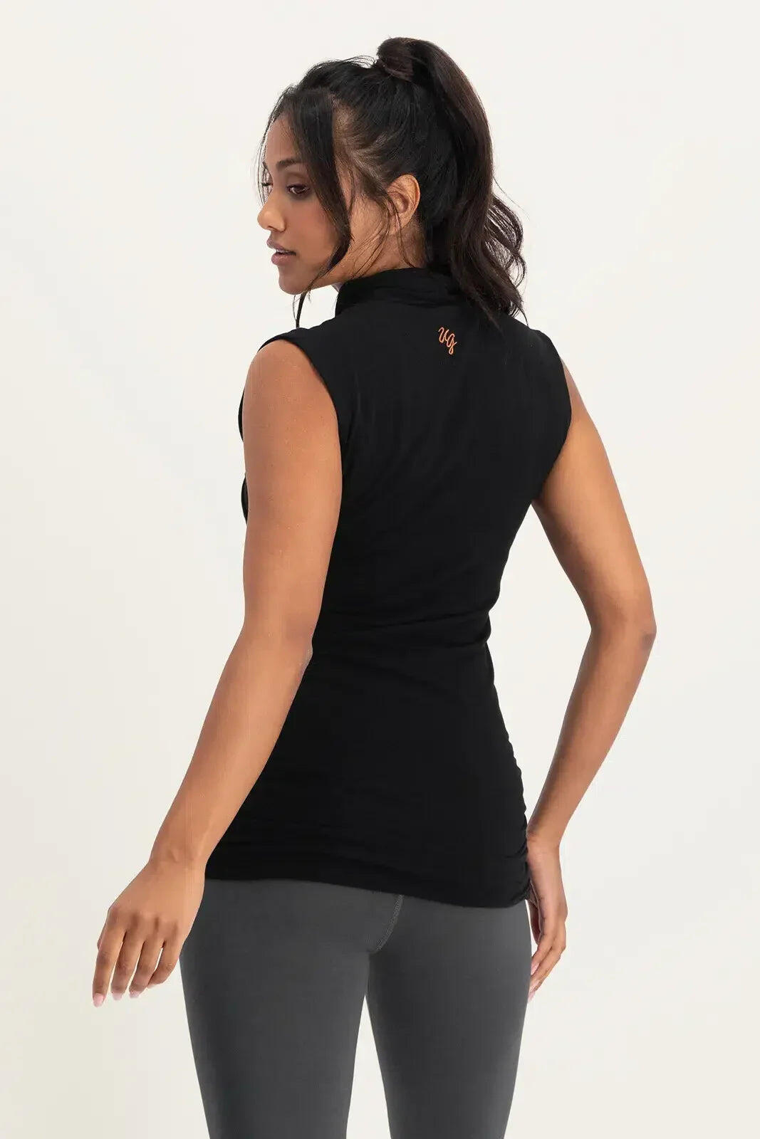 Good Karma - Top de Yoga/Pilates multifonctionnel en coton biologique - Noir 3/5