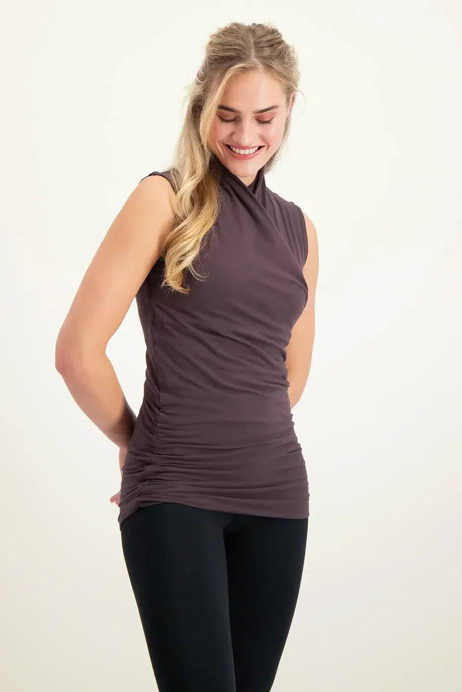 Good Karma - Top de Yoga et Pilates en coton biologique - Violet 4/5