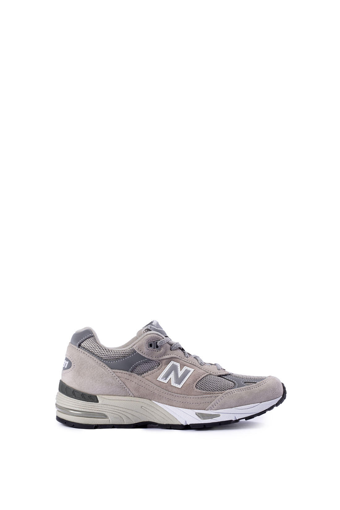 NEW BALANCE picture