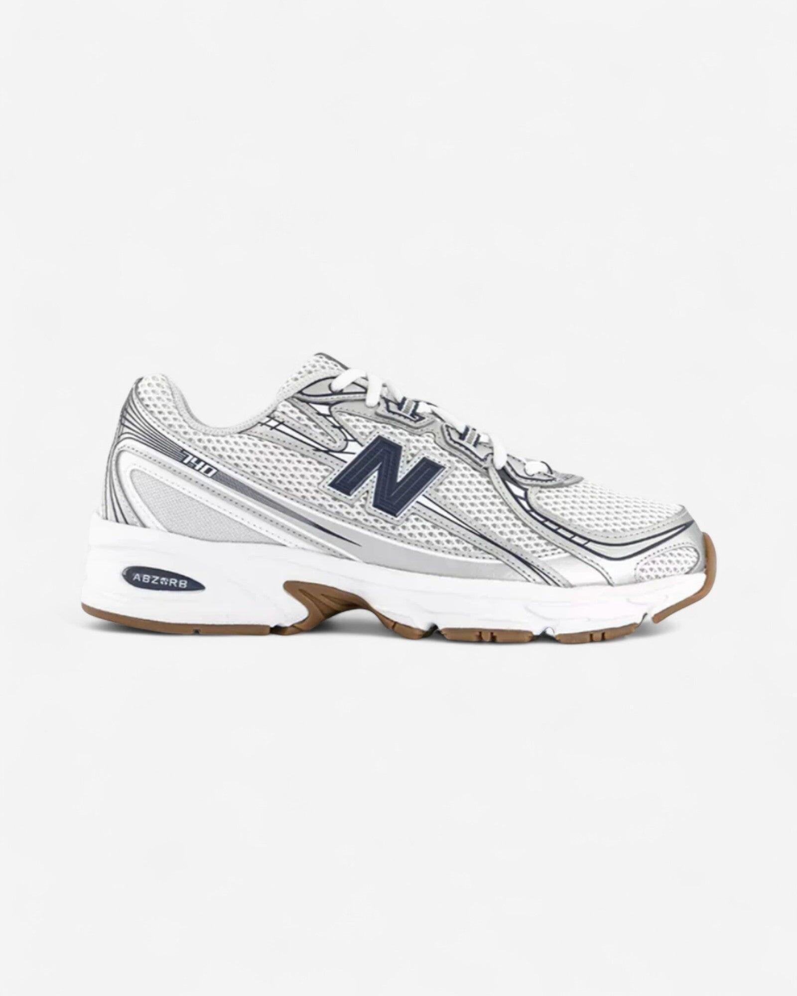 NEW BALANCE picture
