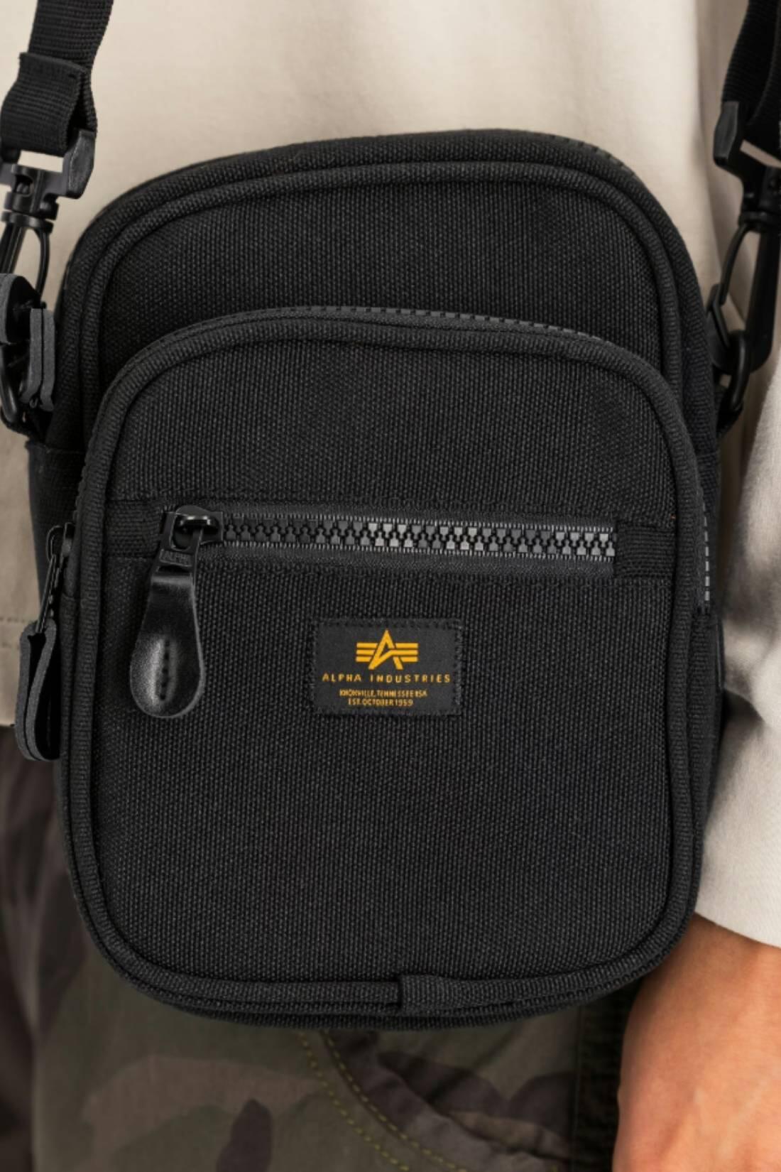 Borsello a tracolla Label Messenger Small 3/4