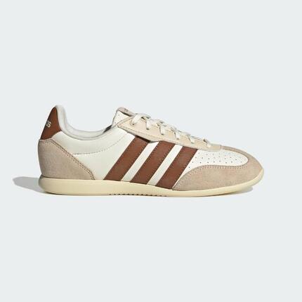 Baskets femme adidas Barreda Lo