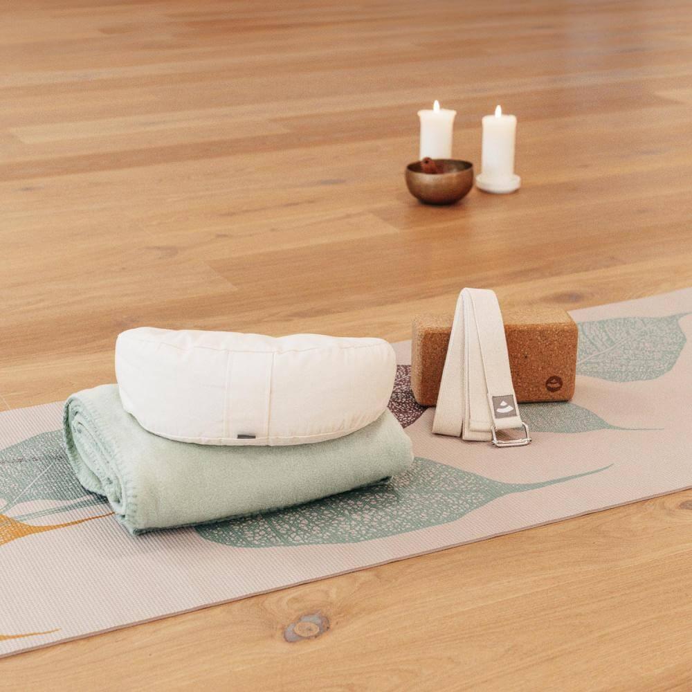 Esterilla de yoga antideslizante Bodhi Leela de 4,5 mm para fitness 4/6