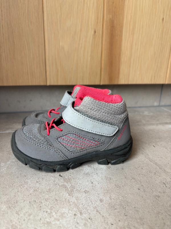 Entre Particuliers - Chaussures de randonnée pour enfants MH100 à bande 4/5